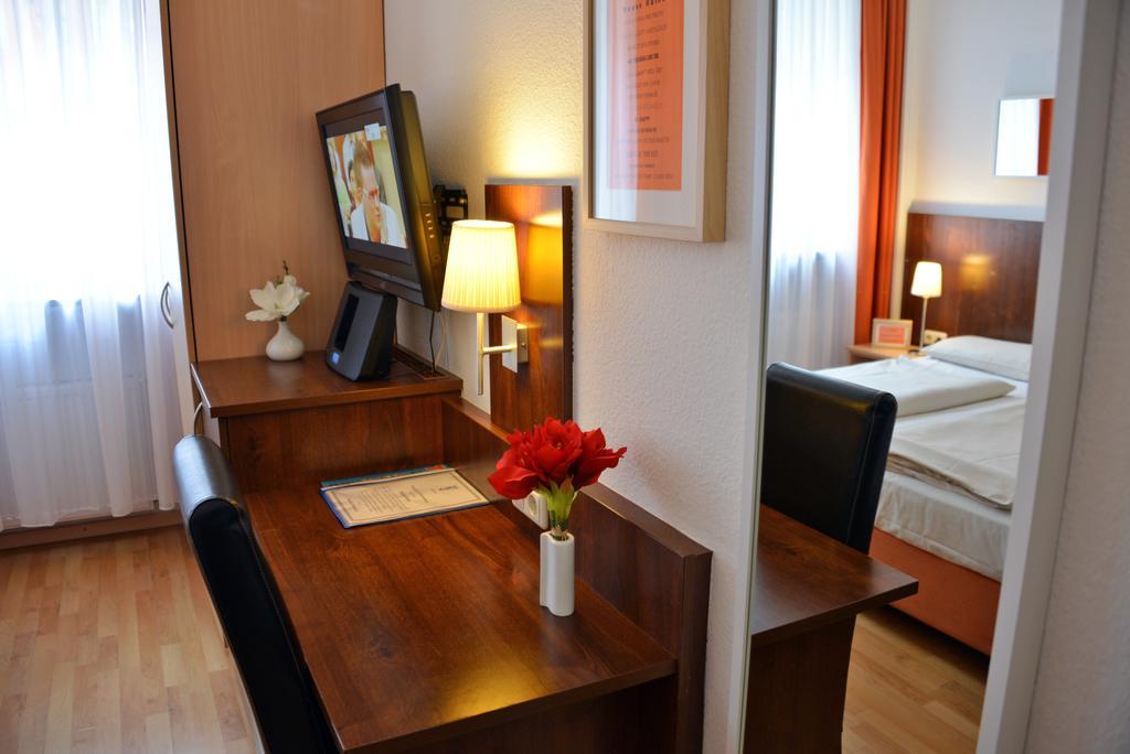 Hotel Italia 3*